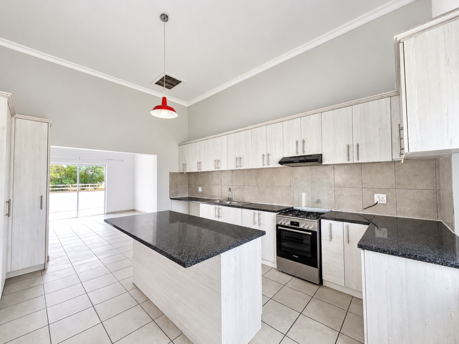To Let 2 Bedroom Property for Rent in Long Acres Country Estate Western Cape